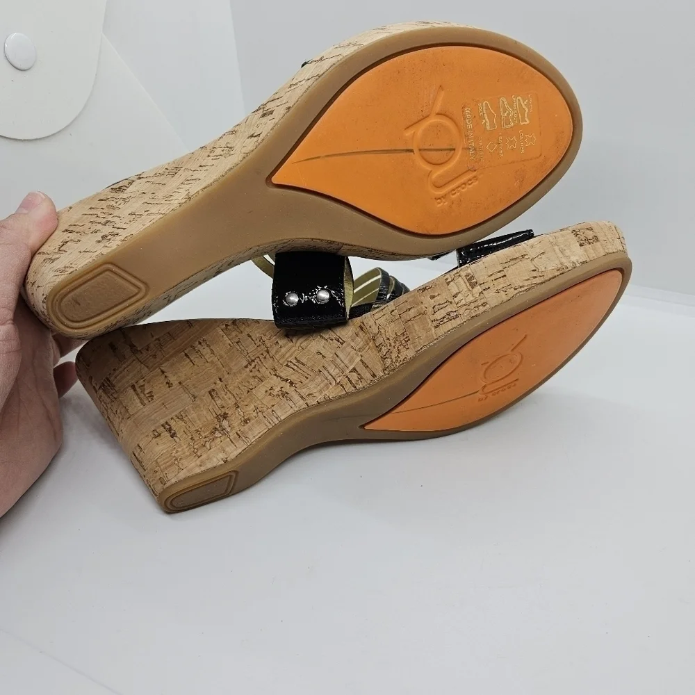 You by Crocs cork wedge slide sandals black patent leather US 8.5 EU 39